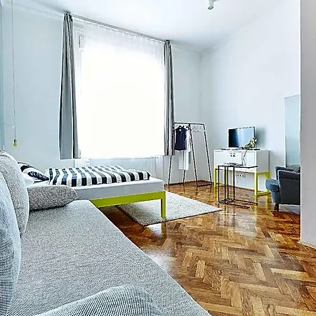 Rumor Hotel Budapest